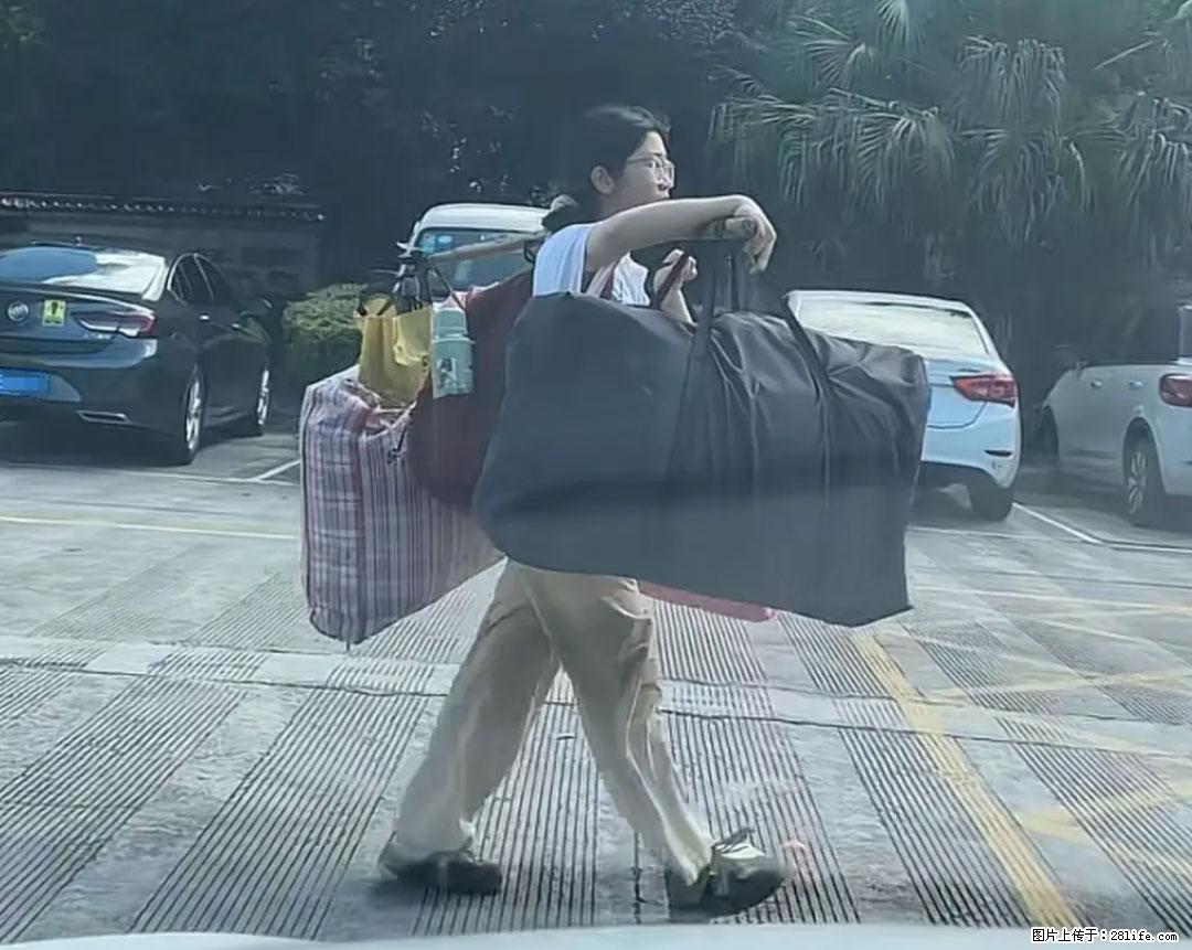 全网追的“扁担女孩”，找了一份暑假工，时薪12元 - 宜春生活资讯 - 宜春28生活网 yichun.28life.net